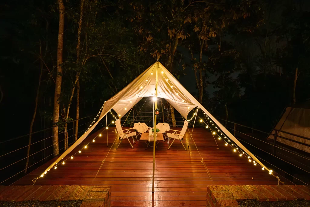 glamping2-661016884d057